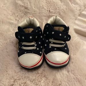 Squeaky baby shoes